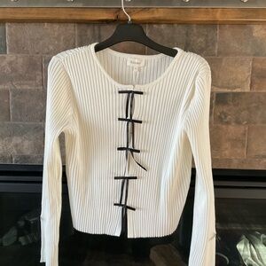 Bohme White Ribbed Top with Black Ties
